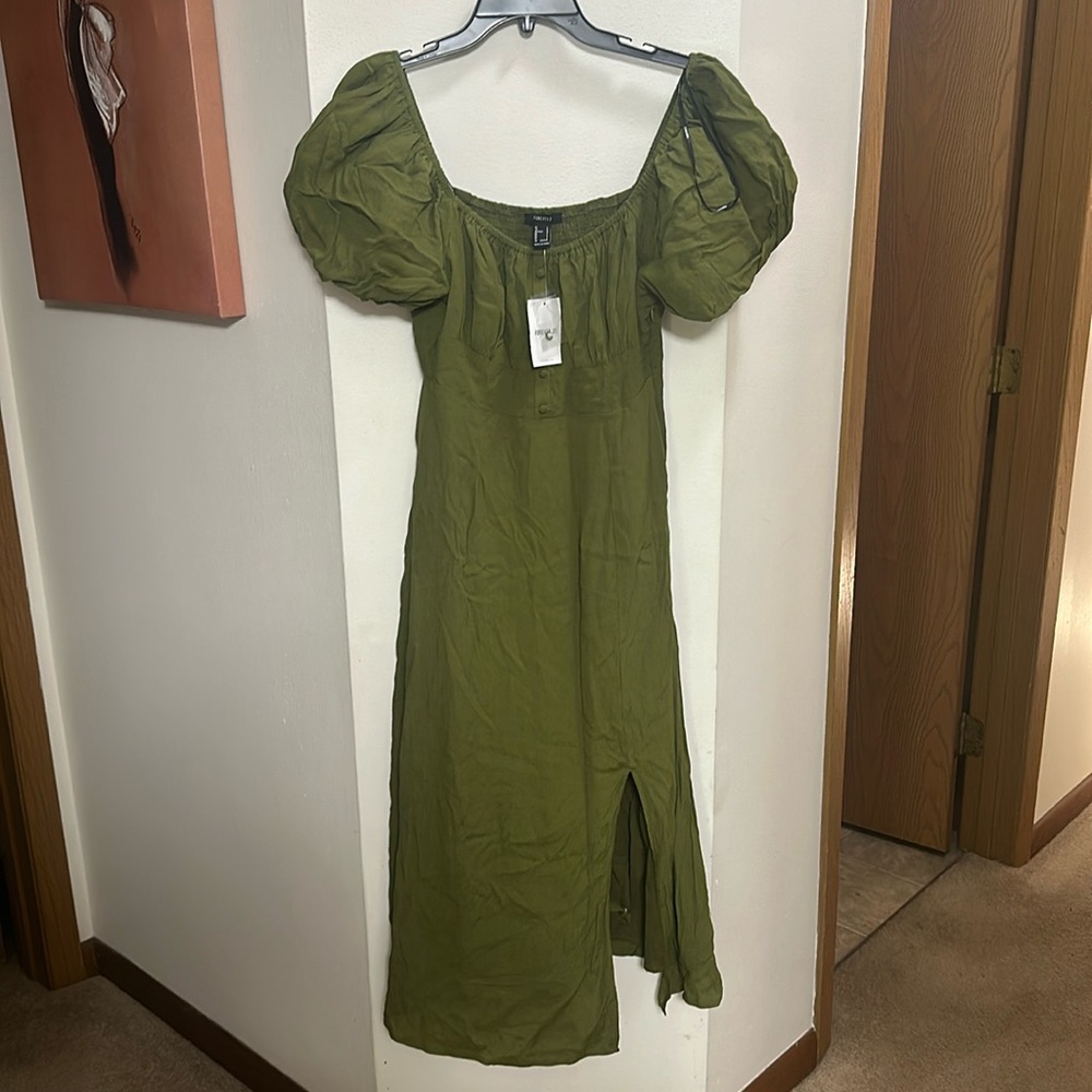 Forever 21 Green off the shoulder dress